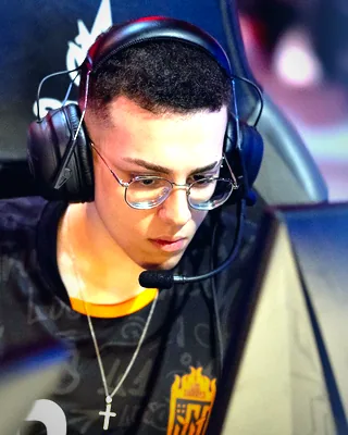 Zay, pro player de Suporte