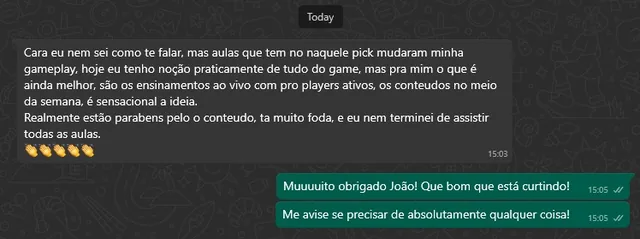 Mensagem longa de aluno elogiando as aulas ao vivo e o conteúdo
